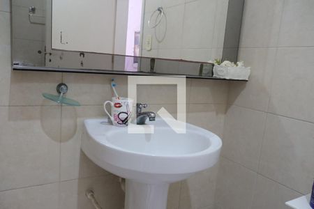 Casa à venda com 167m², 3 quartos e 3 vagasBanheiro da Suíte