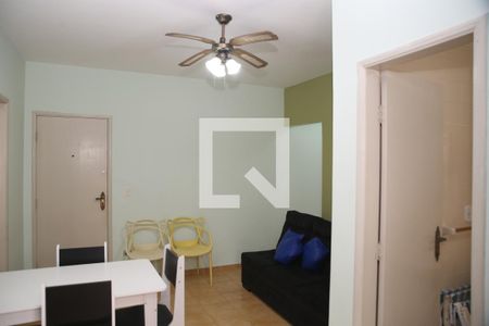Sala de apartamento para alugar com 2 quartos, 64m² em Guilhermina, Praia Grande