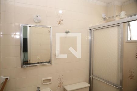 Banheiro Social de apartamento para alugar com 2 quartos, 64m² em Guilhermina, Praia Grande