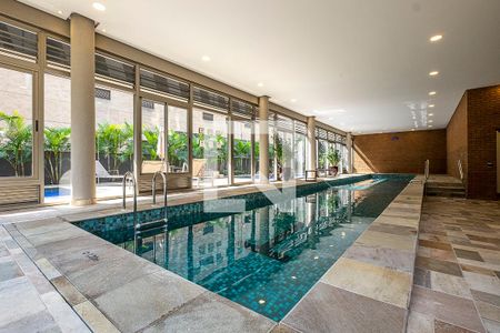 Apartamento à venda com 270m², 3 quartos e 4 vagasPiscina