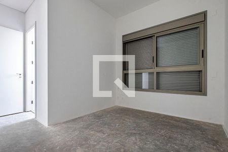 Apartamento à venda com 270m², 3 quartos e 4 vagasSuíte 2