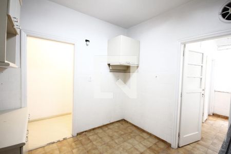 Apartamento à venda com 97m², 2 quartos e sem vagaCozinha
