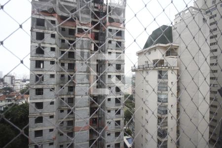 Apartamento à venda com 97m², 2 quartos e sem vagaVista