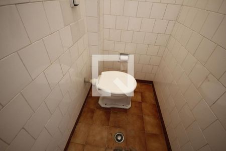 Apartamento à venda com 97m², 2 quartos e sem vagaBanheiro de Serviço