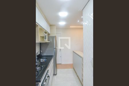 Apartamento à venda com 40m², 2 quartos e 1 vaga Apartamento à venda com 40m², 2 quartos e 1 vagaCozinha e Área de Serviço