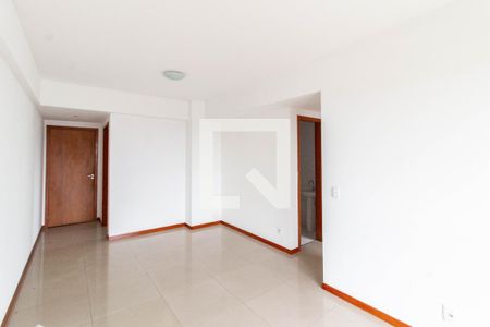 Sala de apartamento para alugar com 3 quartos, 135m² em Cabral, Nilópolis