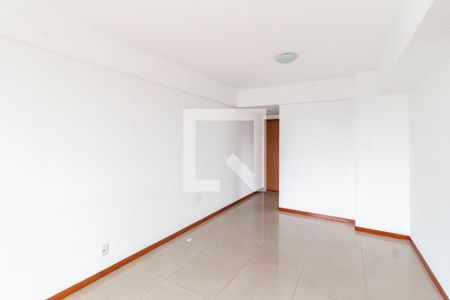 Sala de apartamento para alugar com 3 quartos, 135m² em Cabral, Nilópolis