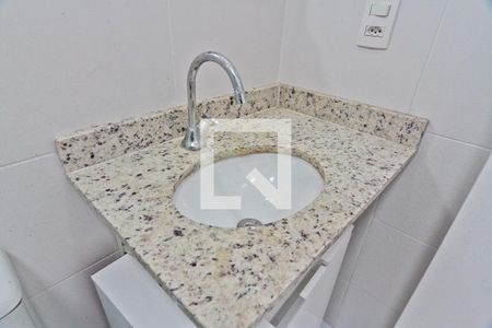 Apartamento para alugar com 57m², 2 quartos e 1 vagaBanheiro