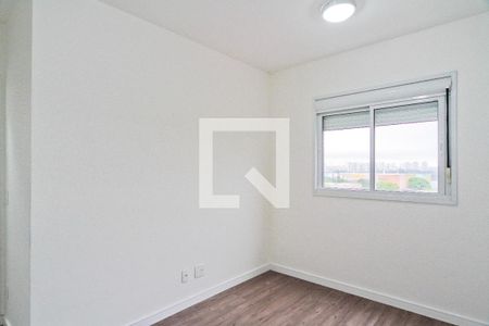 Suíte de apartamento para alugar com 2 quartos, 57m² em Vila Mangalot, São Paulo