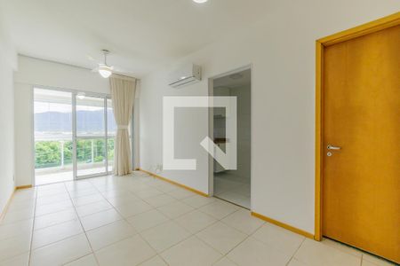 Sala de apartamento para alugar com 2 quartos, 68m² em Recreio dos Bandeirantes, Rio de Janeiro