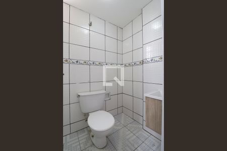 Apartamento para alugar com 85m², 3 quartos e 1 vaga Apartamento para alugar com 85m², 3 quartos e 1 vagaBanheiro da suíte 2