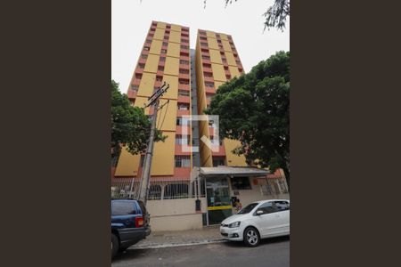 Apartamento para alugar com 85m², 3 quartos e 1 vaga Apartamento para alugar com 85m², 3 quartos e 1 vagaFachada