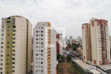 Vista da sala de apartamento para alugar com 3 quartos, 85m² em Setor Central, Goiânia