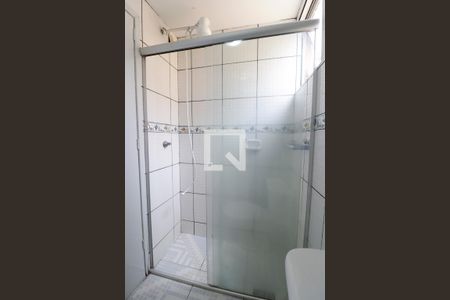 Apartamento para alugar com 85m², 3 quartos e 1 vaga Apartamento para alugar com 85m², 3 quartos e 1 vagaBanheiro da suíte 2
