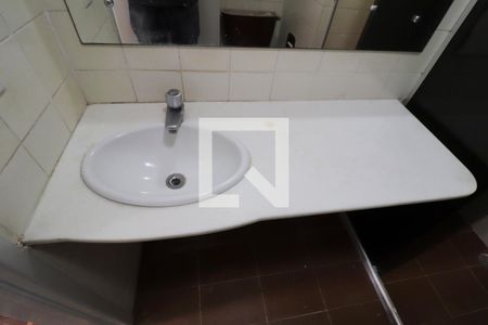 Apartamento para alugar com 85m², 3 quartos e 1 vaga Apartamento para alugar com 85m², 3 quartos e 1 vagaBanheiro social