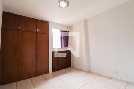Suíte 1 de apartamento para alugar com 3 quartos, 85m² em Setor Central, Goiânia