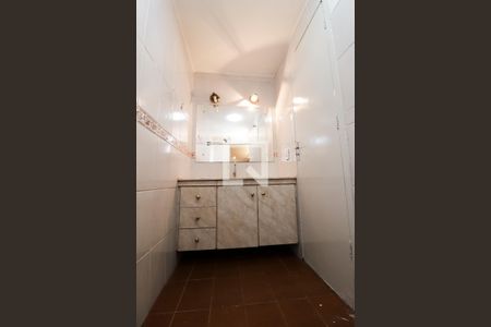 Apartamento para alugar com 85m², 3 quartos e 1 vaga Apartamento para alugar com 85m², 3 quartos e 1 vagaBanheiro da suíte 1