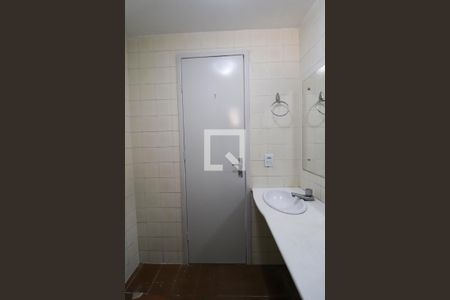 Apartamento para alugar com 85m², 3 quartos e 1 vaga Apartamento para alugar com 85m², 3 quartos e 1 vagaBanheiro social