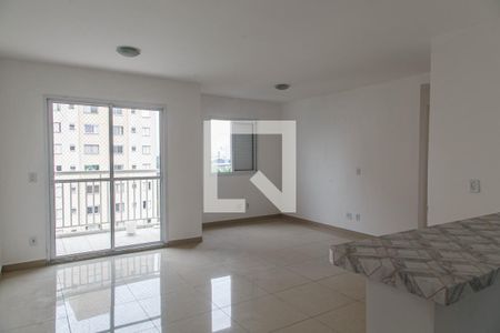 Sala de apartamento à venda com 2 quartos, 64m² em Vila Piratininga, São Paulo