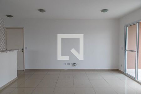 Sala de apartamento à venda com 2 quartos, 64m² em Vila Piratininga, São Paulo