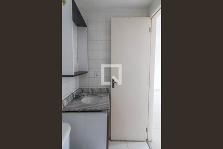 Apartamento à venda com 64m², 2 quartos e 1 vaga Apartamento à venda com 64m², 2 quartos e 1 vagaBanheiro 2