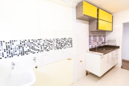 Apartamento para alugar com 70m², 3 quartos e 1 vagaÁrea de Serviço