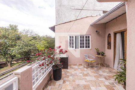 Casa para alugar com 50m², 1 quarto e sem vagaVaranda