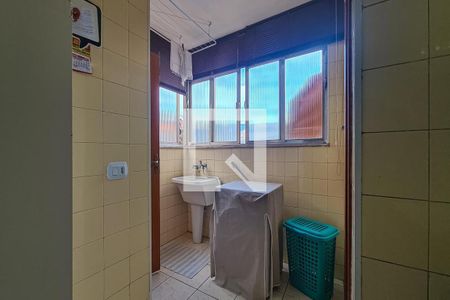 Apartamento à venda com 85m², 3 quartos e 1 vagaÁrea de Serviço