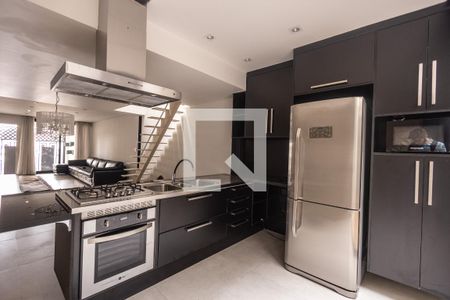 Casa à venda com 160m², 3 quartos e 1 vaga Casa à venda com 160m², 3 quartos e 1 vagaCozinha