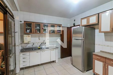Casa para alugar com 200m², 3 quartos e 1 vaga Casa para alugar com 200m², 3 quartos e 1 vagaCozinha