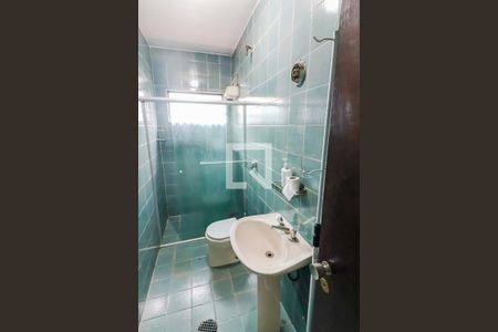 Casa para alugar com 200m², 3 quartos e 1 vaga Casa para alugar com 200m², 3 quartos e 1 vagaBanheiro Social