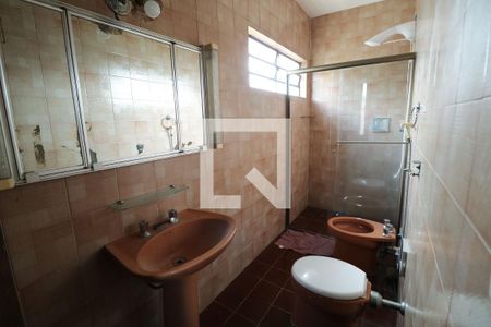 Casa para alugar com 200m², 3 quartos e 1 vagaBanheiro da Suíte