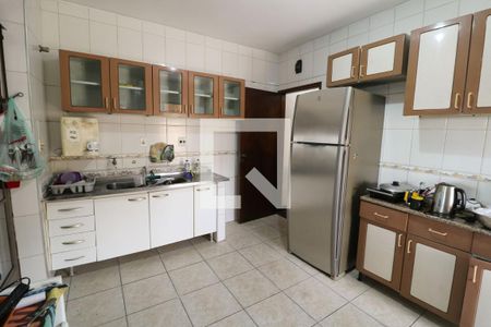 Casa para alugar com 200m², 3 quartos e 1 vagaCozinha
