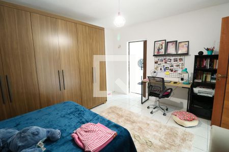 Casa para alugar com 200m², 3 quartos e 1 vagaQuarto Casa 2