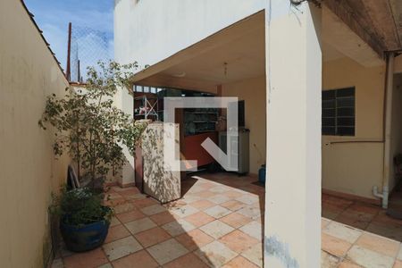 Casa para alugar com 200m², 3 quartos e 1 vagaQuintal Casa 2