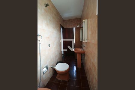 Casa para alugar com 200m², 3 quartos e 1 vagaBanheiro da Suíte