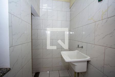 Casa para alugar com 65m², 2 quartos e sem vagaÁrea de Serviço