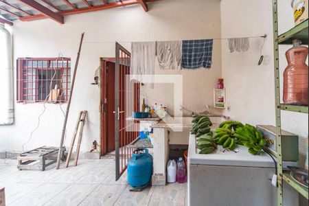 Casa à venda com 178m², 3 quartos e 1 vagaÁrea de Serviço