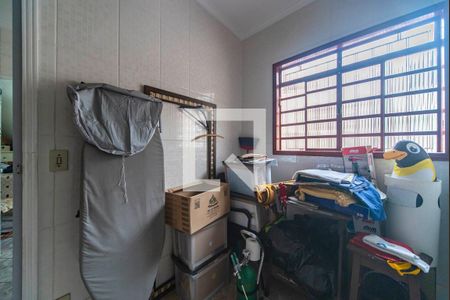 Casa à venda com 178m², 3 quartos e 1 vagaQuarto de Serviço 