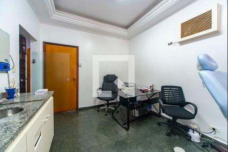 Casa à venda com 178m², 3 quartos e 1 vagaQuarto 2 casa2