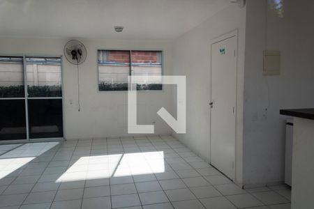Apartamento para alugar com 41m², 2 quartos e 1 vagaÁrea comum - Salão de festas
