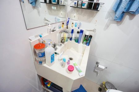 Casa à venda com 190m², 3 quartos e 4 vagas Casa à venda com 190m², 3 quartos e 4 vagasPia