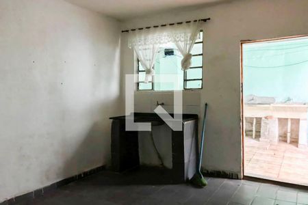 Cozinha de casa para alugar com 1 quarto, 70m² em Vila Guilhermina, São Paulo