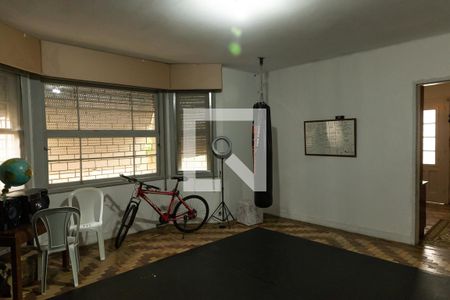 Sala 2 de casa para alugar com 4 quartos, 336m² em Petrópolis, Porto Alegre
