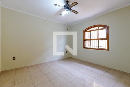 Quarto 2 de casa para alugar com 2 quartos, 80m² em Vila Gustavo, São Paulo