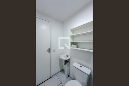 Banheiro de apartamento para alugar com 1 quarto, 28m² em Brás, São Paulo