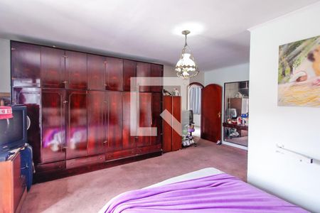 Casa para alugar com 290m², 3 quartos e 1 vaga Casa para alugar com 290m², 3 quartos e 1 vagaSuíte