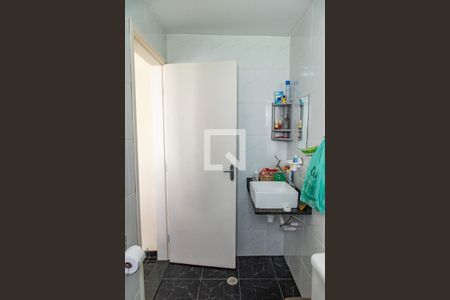 Casa à venda com 163m², 4 quartos e 2 vagas Casa à venda com 163m², 4 quartos e 2 vagasBanheiro da oficina