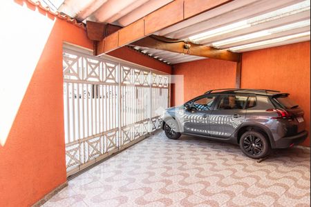 Casa à venda com 163m², 4 quartos e 2 vagas Casa à venda com 163m², 4 quartos e 2 vagasGaragem