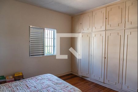 Casa à venda com 163m², 4 quartos e 2 vagas Casa à venda com 163m², 4 quartos e 2 vagasQuarto 2